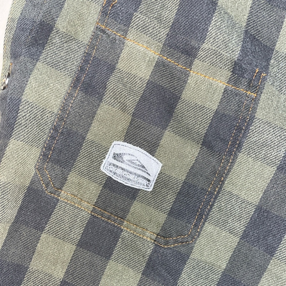 Quicksilver Flannel - Picture 2 of 2